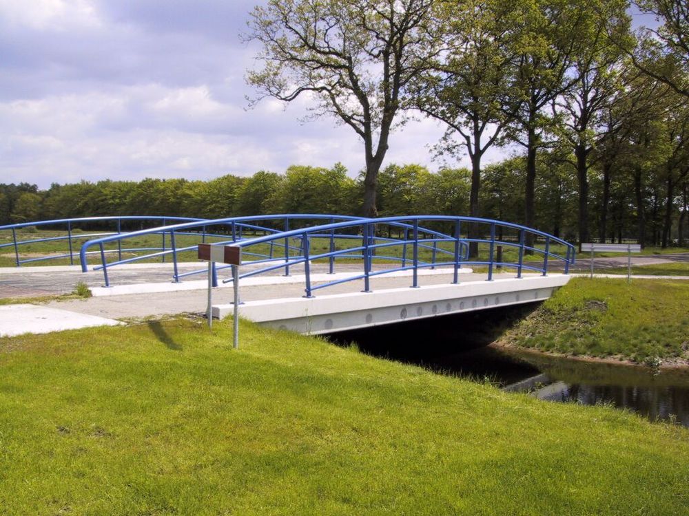 Brug-Vlak-Vledder-Aa-001